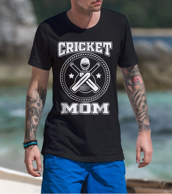 Cricket Mom Bat Ball Team Helmet Stars Field T-Shirt