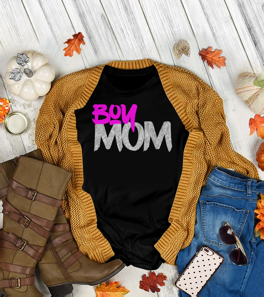 Boy Mom Cute Loving Mothers Of Boys52 T-Shirt