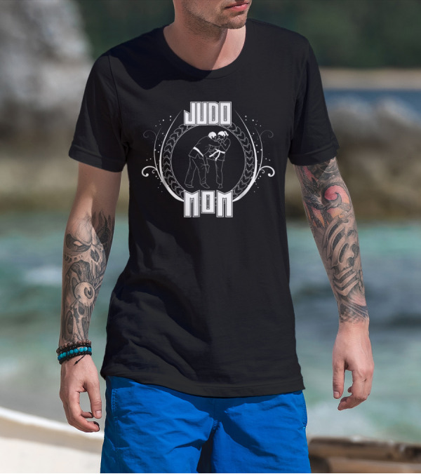 Judo Mom Black Belt Throwing Fight Sport Artistry T-Shirt
