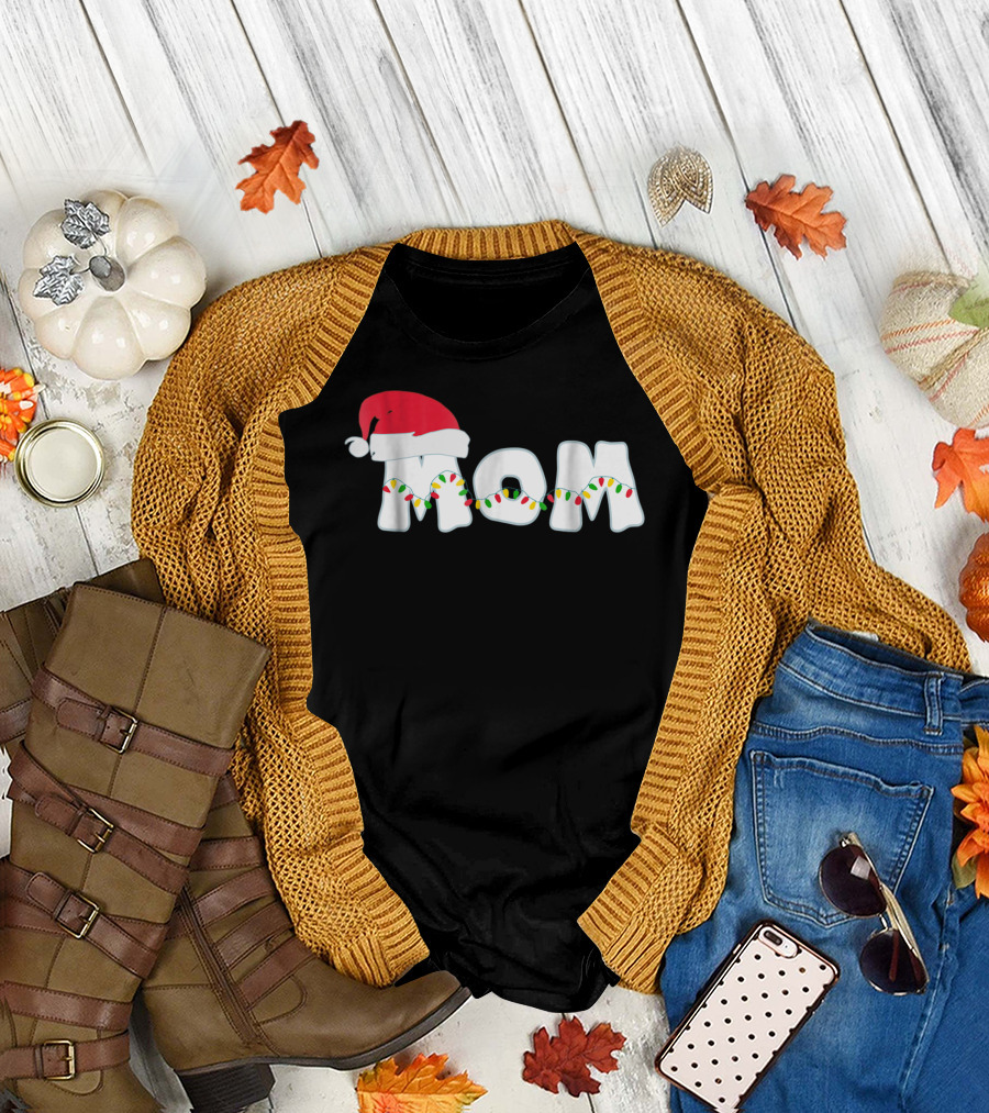 Mom Christmas Family Matching Santa Hat Light Decorations T-Shirt