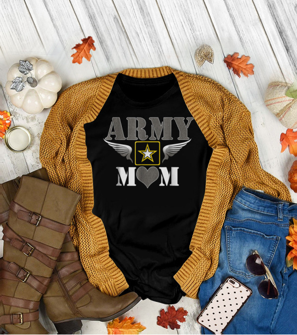 Army Mom Star Winged Heart T-Shirt