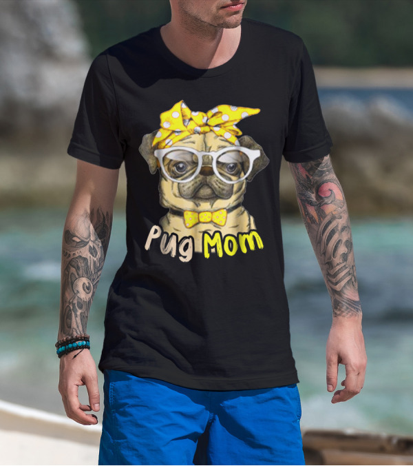Pug Mom With Yellow Polka Dot Bow And Glasses For Dog Lovers T-Shirt