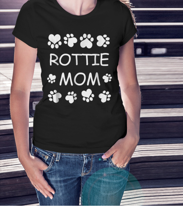 Rottie Mom Paw Print Lover Christmas Birthday T-Shirt