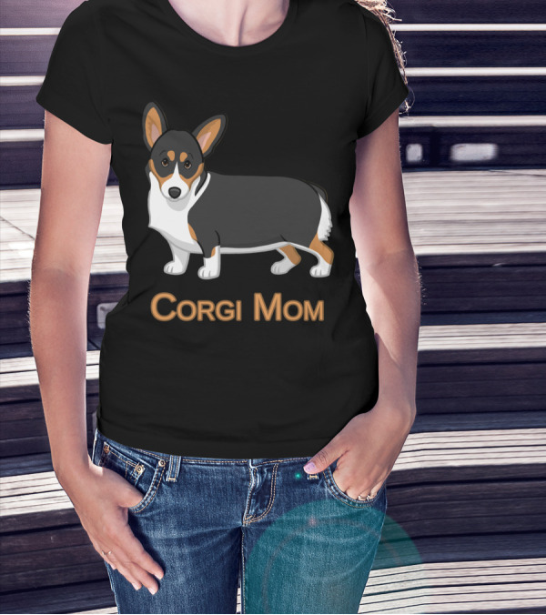 Corgi Mom Cute Black Tricolor Pembroke Dog Lovers T-Shirt