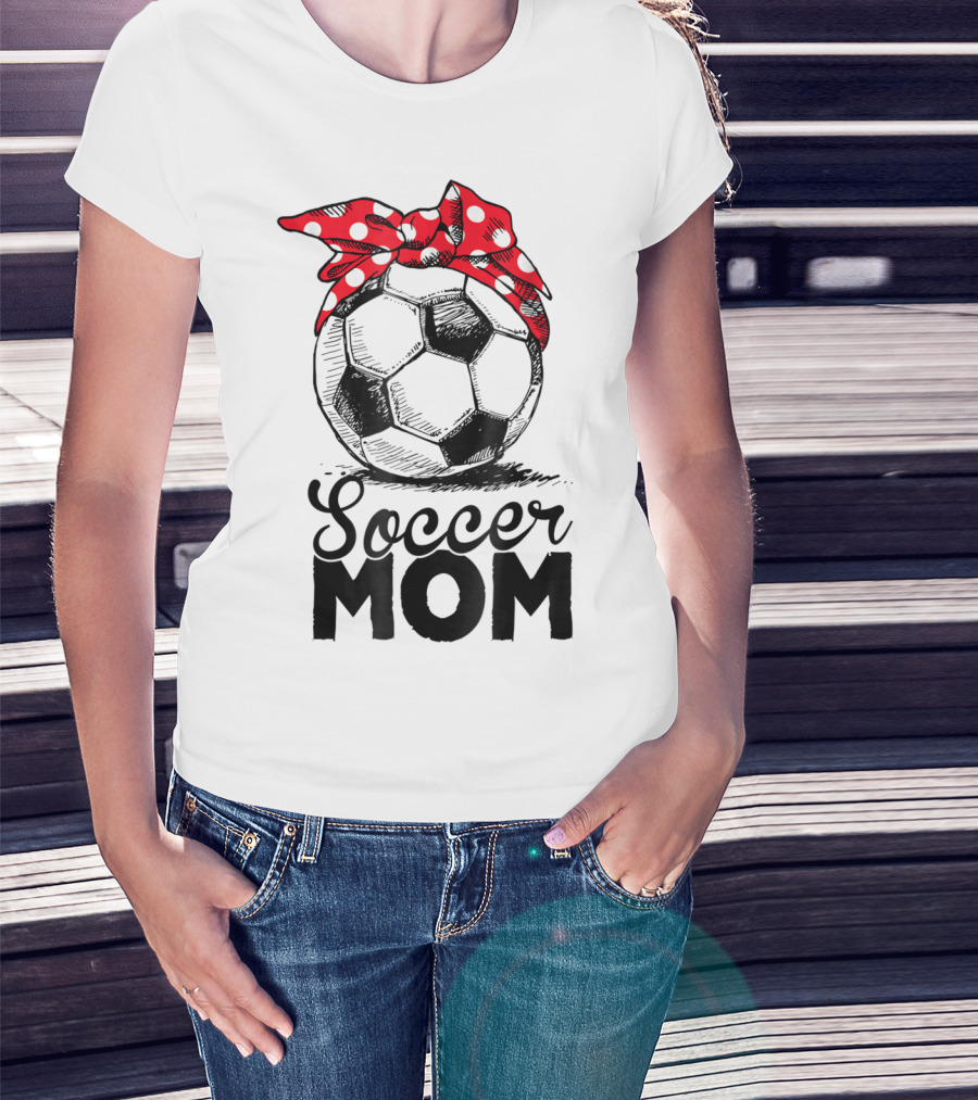 Funny Soccer Mom Polka Dot Bandana Vintage Soccer Fan Player17 T-Shirt