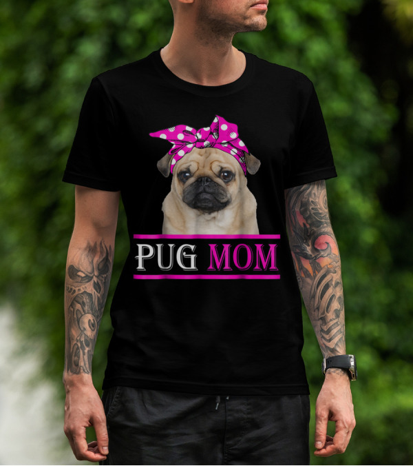 Pug Mom Cute Dog With Pink Polka Dot Bow T-Shirt