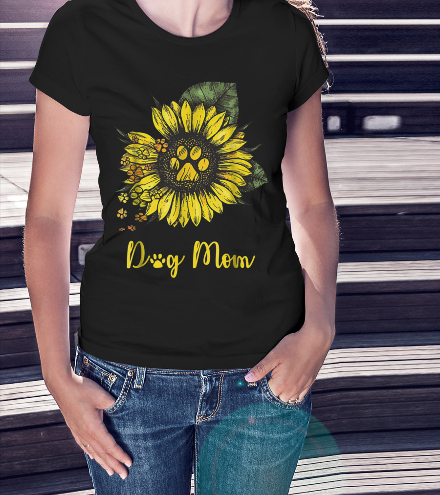 Dog Mom Paw Print Sunflower Blossom T-Shirt