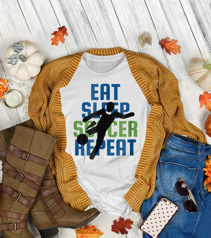 Eat Sleep Soccer Repeat Mom Girl Boy Kids Youth Soccer Player T-Shirt