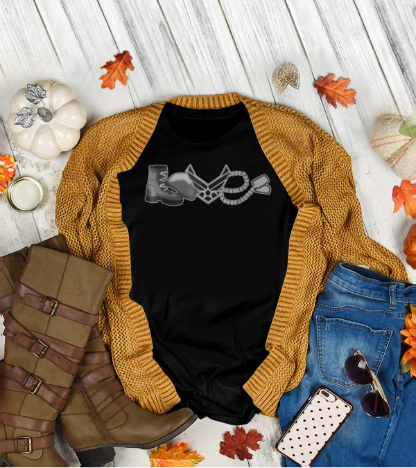 Air Force Love Veteran Dad Kids Idea47 Boot Helmet Insignia Dog Tags T-Shirt