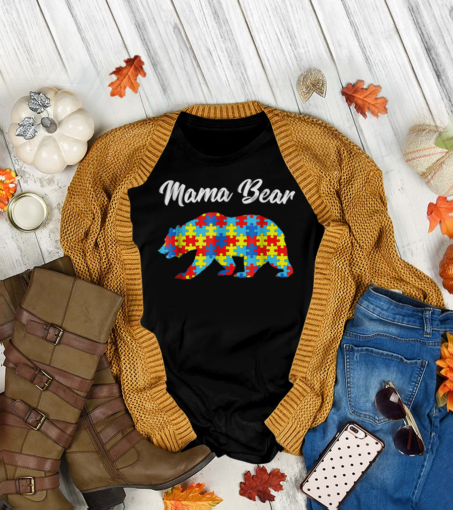 Mama Bear Autism Awareness Puzzle Pattern Bear51 T-Shirt