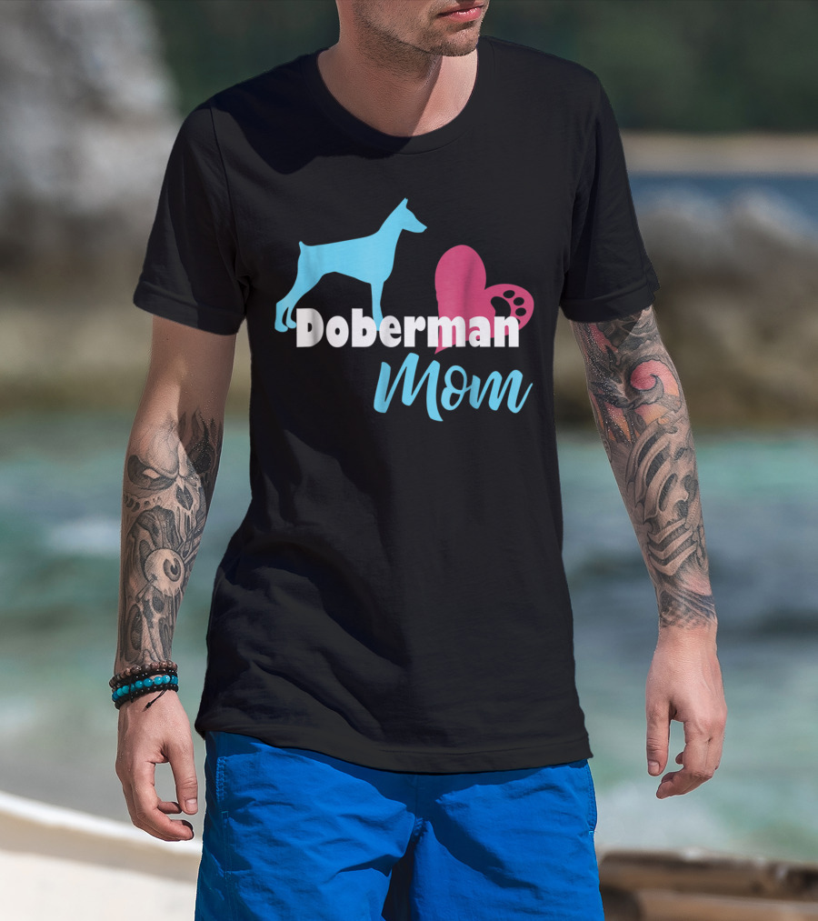 Doberman Mom Heart Paw Print For Awesome Doberman Lovers T-Shirt