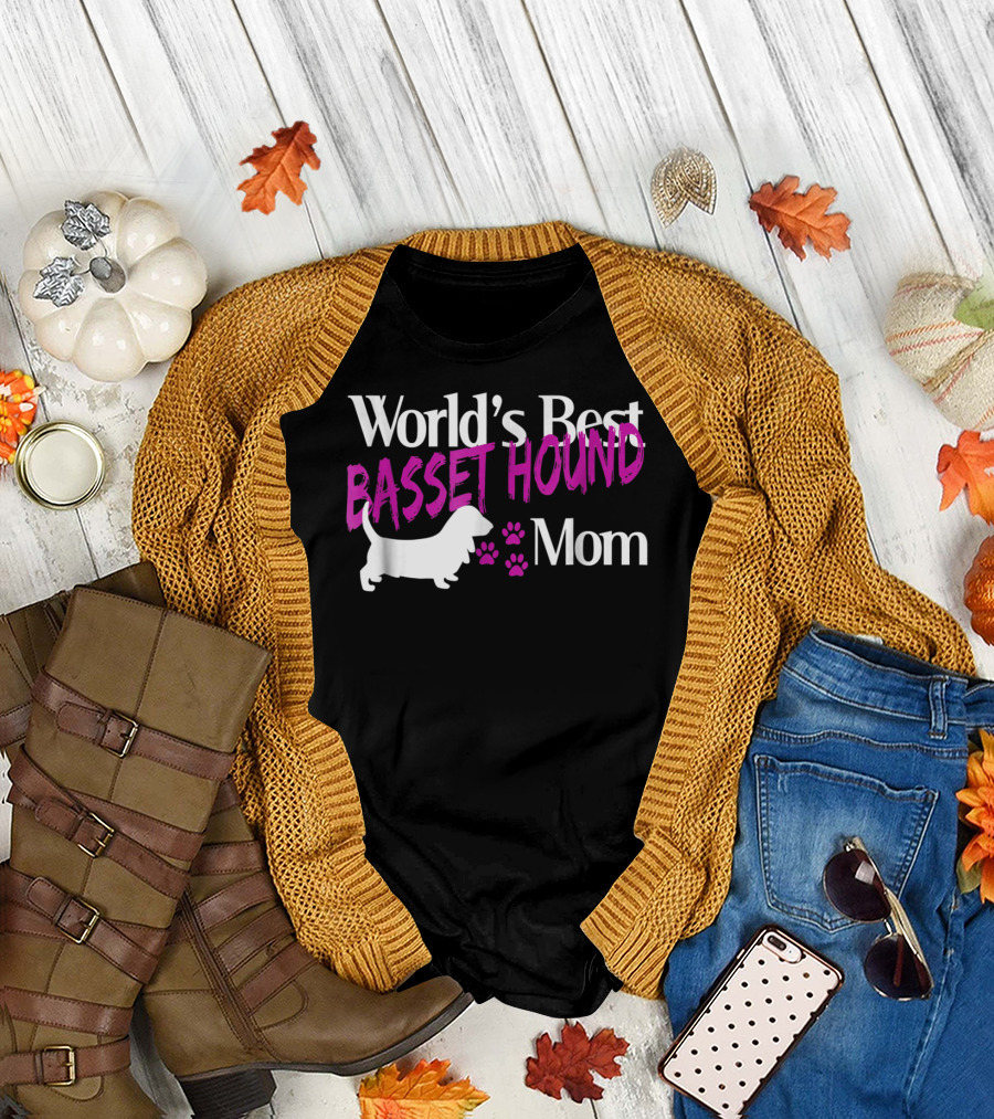 World's Best Basset Hound Mom T-Shirt
