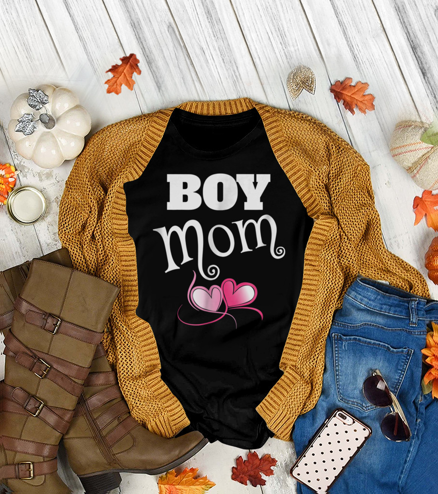 Boy Mom Love My Boys Gender Reveal Party Hearts T-Shirt