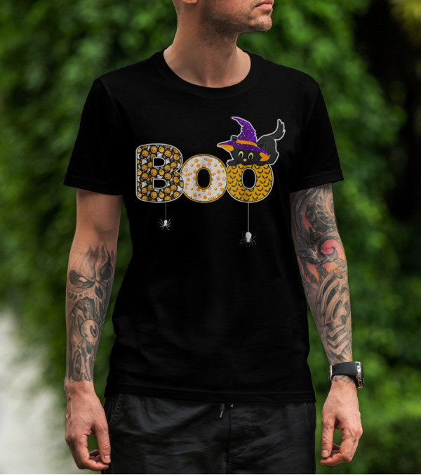 Boo Halloween Cat Mom Cute25 Black Cat Witch Hat Spiders T-Shirt