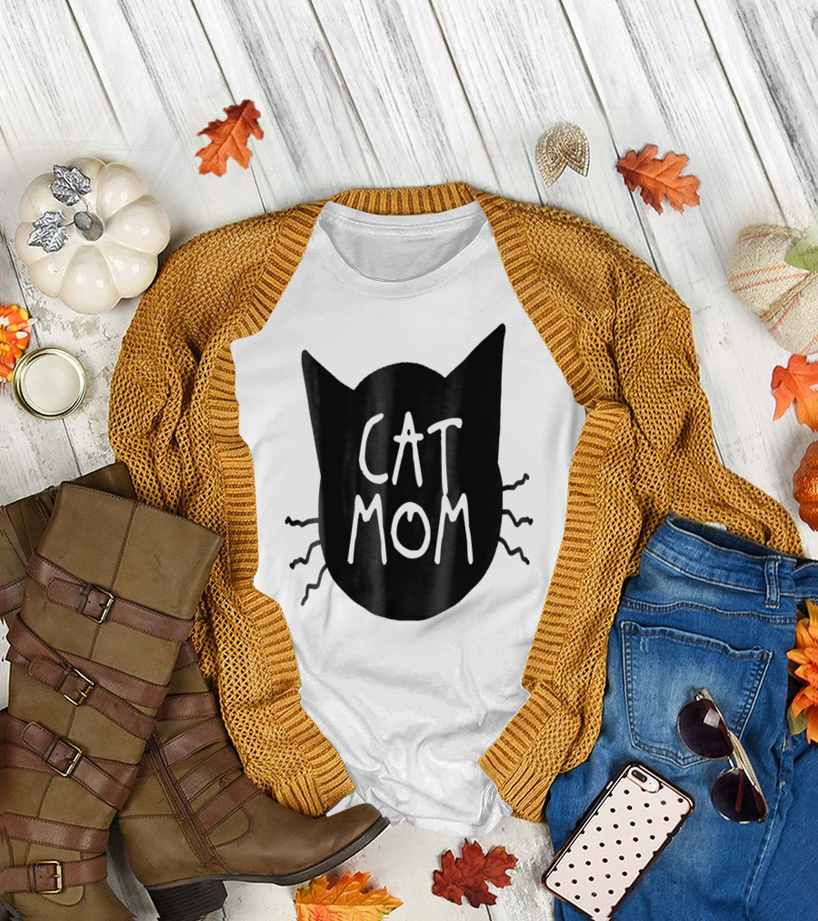 Cat Mom T-Shirt