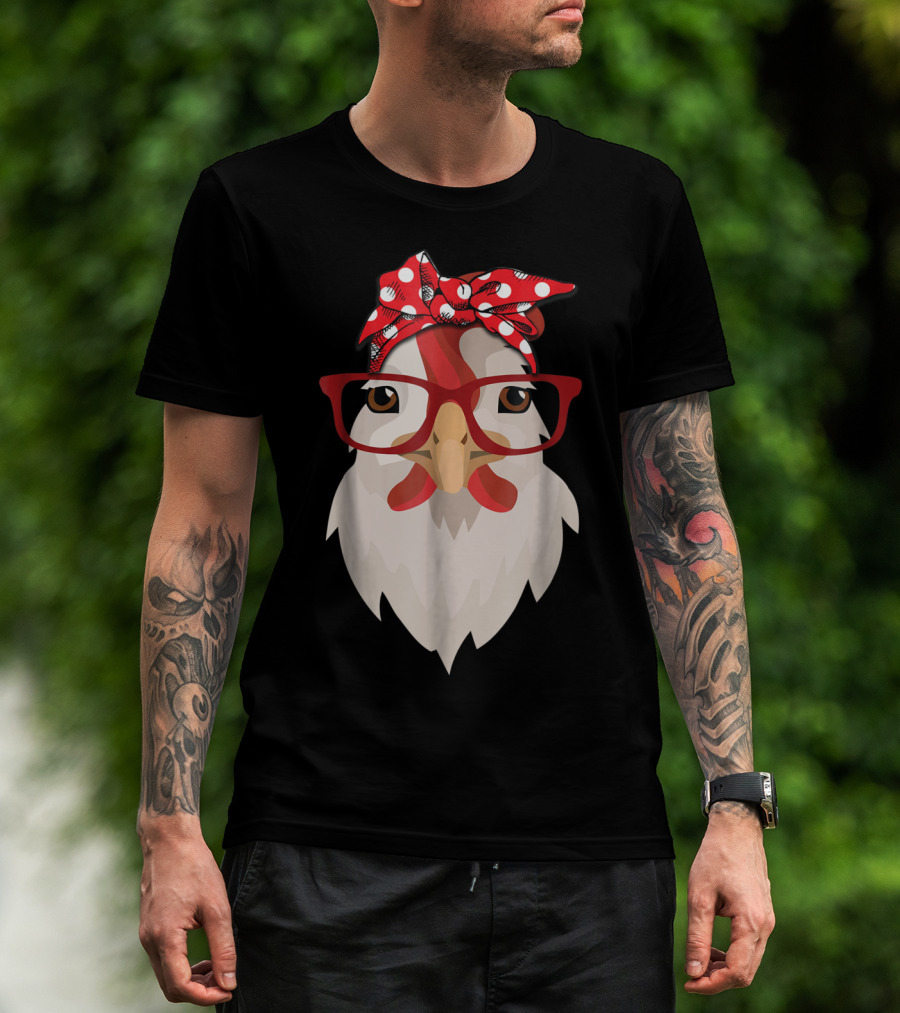 Chicken Mom Lady Farmer Thanksgiving Day Hen With Glasses And Polka Dot Bandana T-Shirt