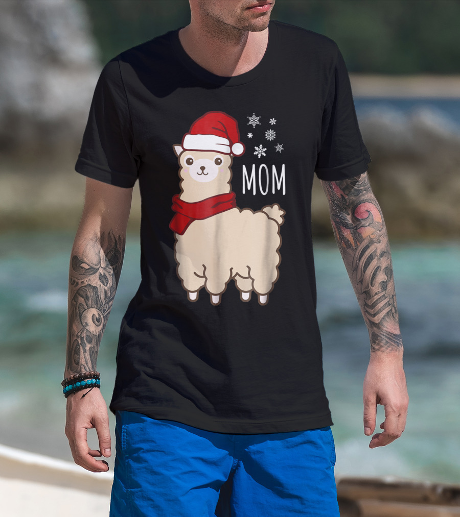 Christmas Mom Llama Cria Herd Xmas Mother Santa Hat Snowflakes T-Shirt