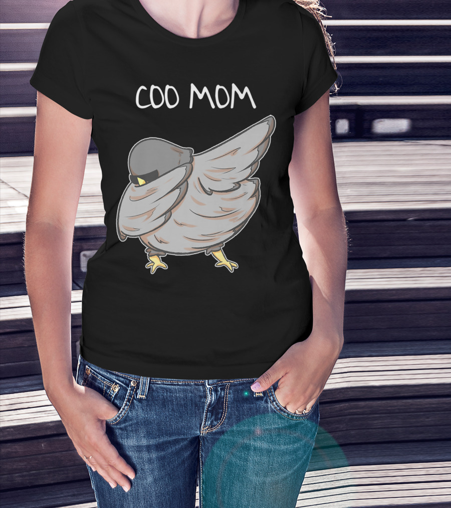 Coo Mom Pigeon Funny Cool Bird Pun Dabbing T-Shirt