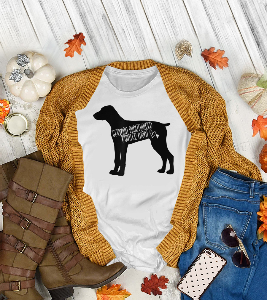 German Shorthaired Pointer Mom ♥ T-Shirt