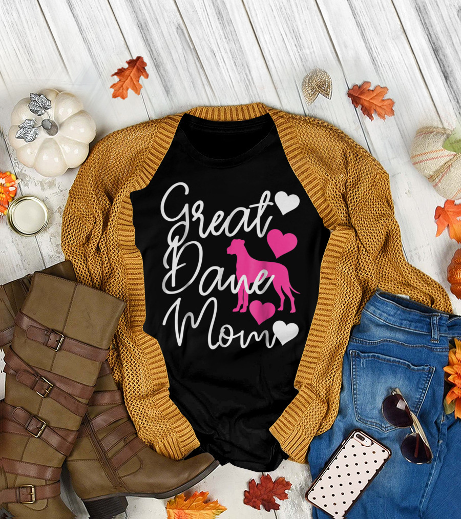 Great Dane Mom with Pink Hearts T-Shirt