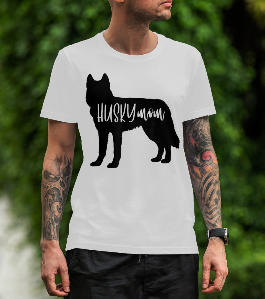 Husky Mom Cute Siberian Dog Mom T-Shirt