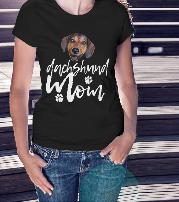Dachshund Mom Cute Dog Face Paw Prints T-Shirt