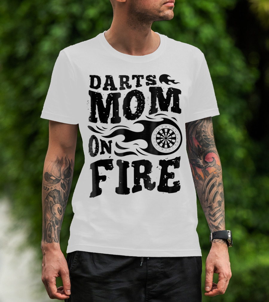 Darts Mom On Fire Ladies Sport Fan Dartboard Flame T-Shirt