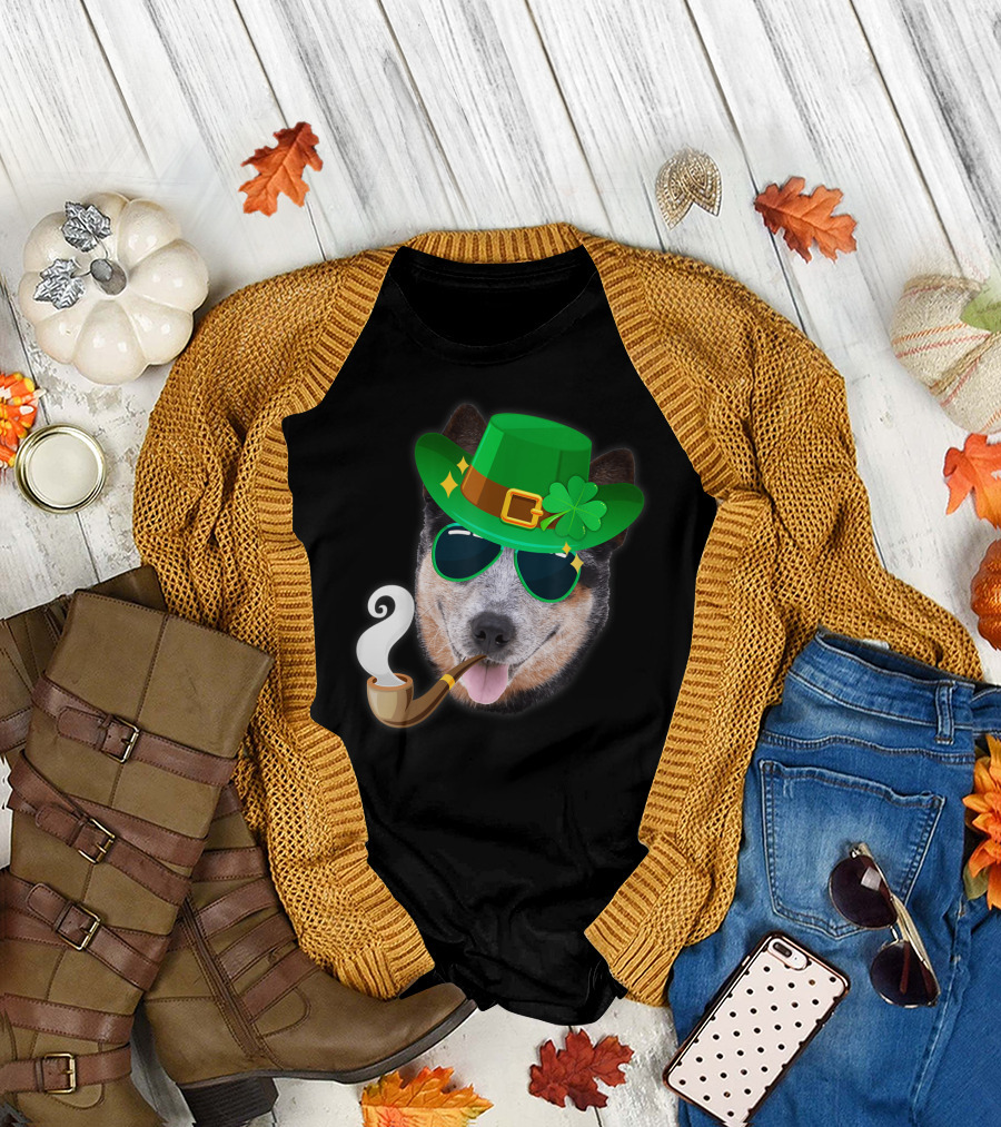 Australian Cattle Dog Leprechaun with Pipe and Shamrock Hat T-Shirt