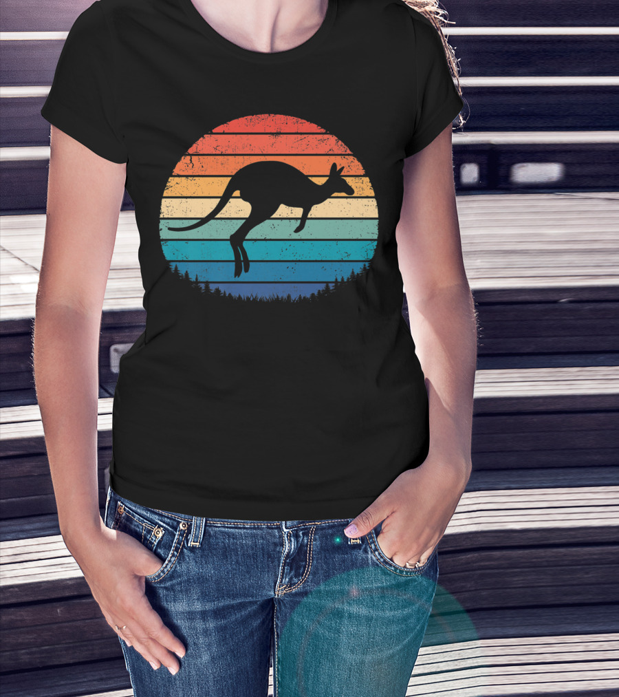 Australia Kangaroo Vintage Sunset Forest Silhouette Retro Stripes T-Shirt
