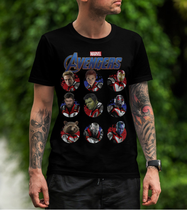 Marvel Avengers Endgame Characters In Quantum Suits With Avengers T-Shirt