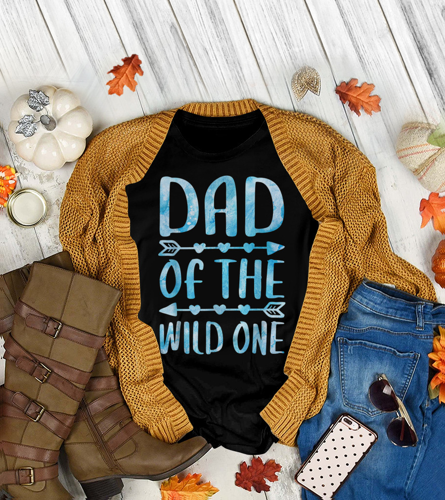 Dad of the Wild One Father's Day Arrow Hearts T-Shirt