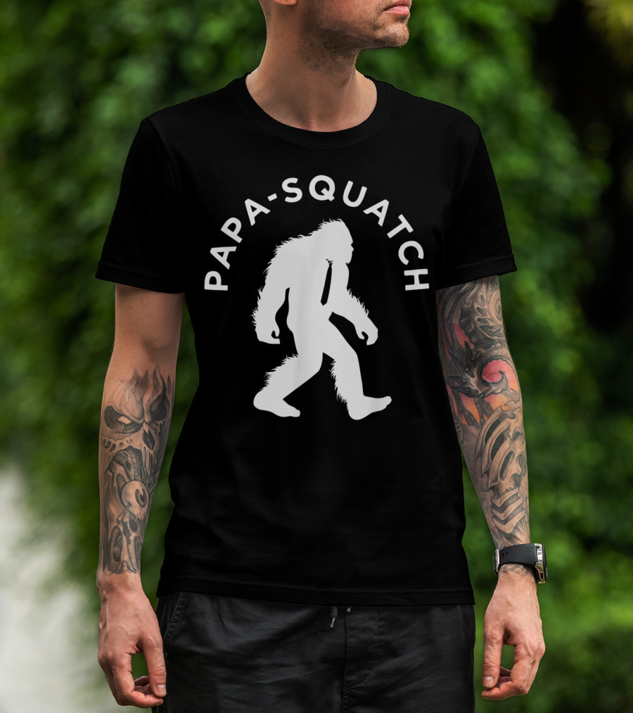 Papa Sasquatch Cute Cryptid Father Bigfoot Walking T-Shirt