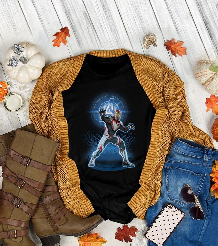 Marvel Avengers Endgame Iron Man with Quantum Suit and Iconic A T-Shirt