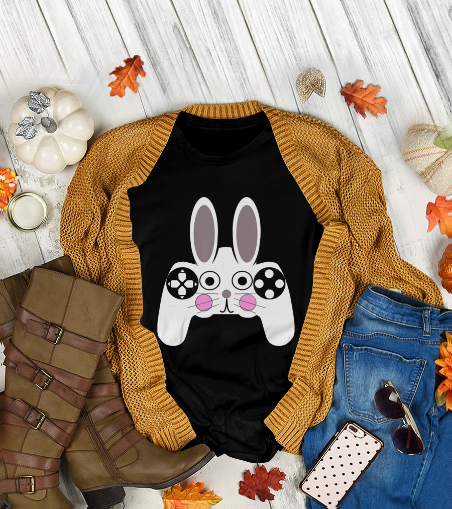 Bunny Video Gamer Controller Easter Day Fun T-Shirt