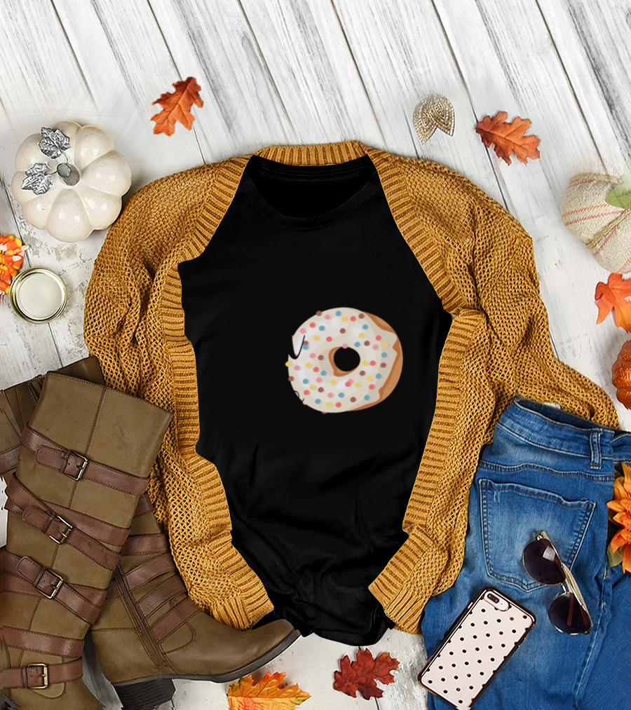 I'm Just a Girl Who Loves Donuts T-Shirt
