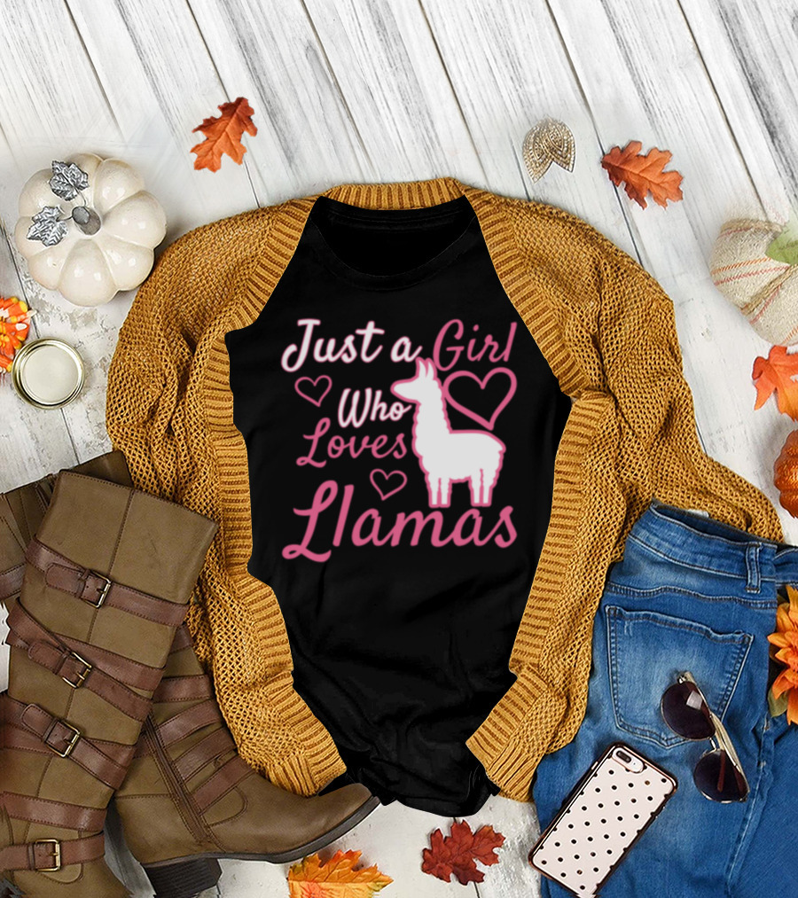 Just a Girl Who Loves Llamas with Hearts T-Shirt