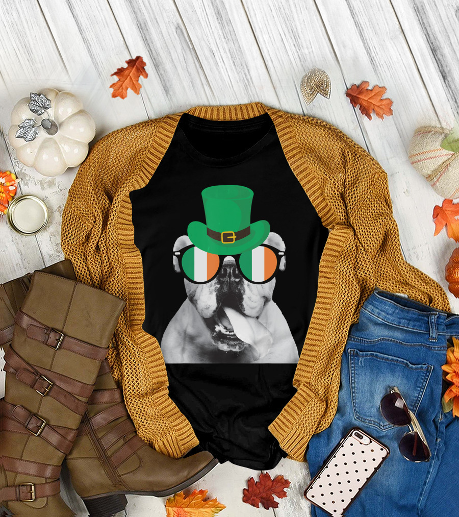 English Bulldog St. Patrick's Day Ireland Hat and Sunglasses T-Shirt