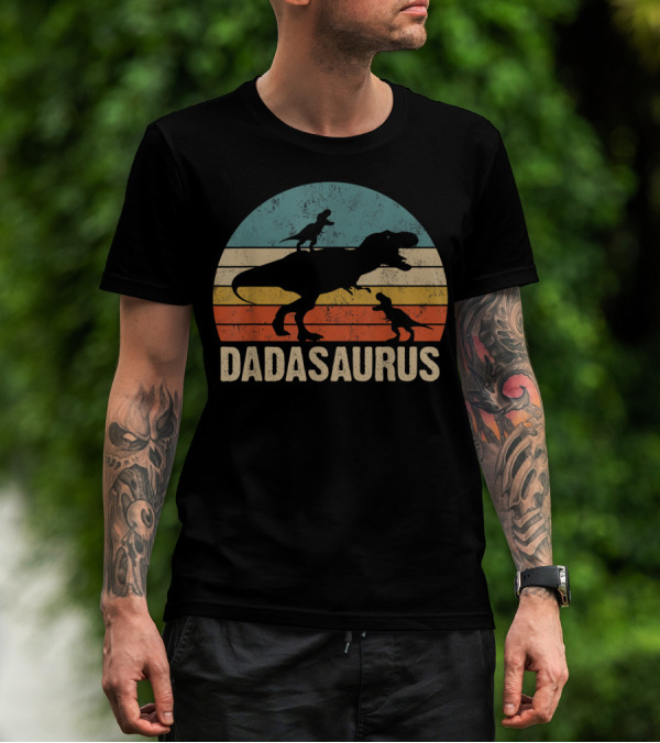 Dadasaurus Dinosaur T-Rex With Two Small Dinosaurs Retro Sunset T-Shirt