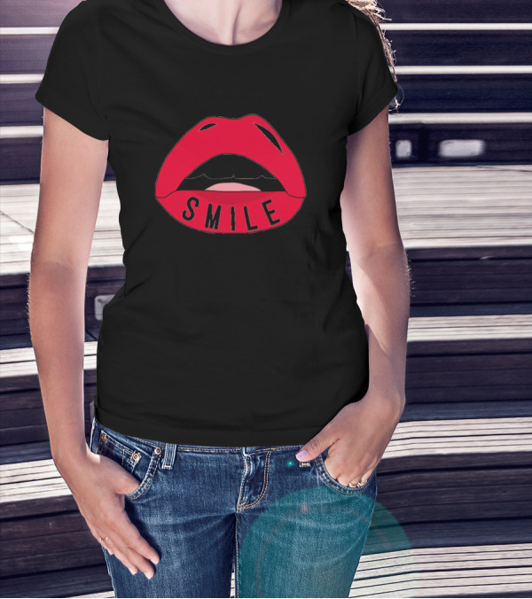 Smile Red Lips Graphic Women's Baby Blue Happy T-Shirt