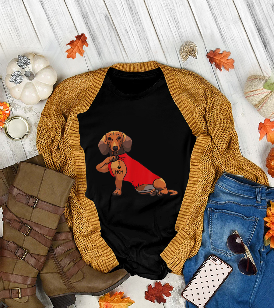 Dachshund I Love Mom Tattoo Dachshund Red Shirt I ❤️ Mom T-Shirt