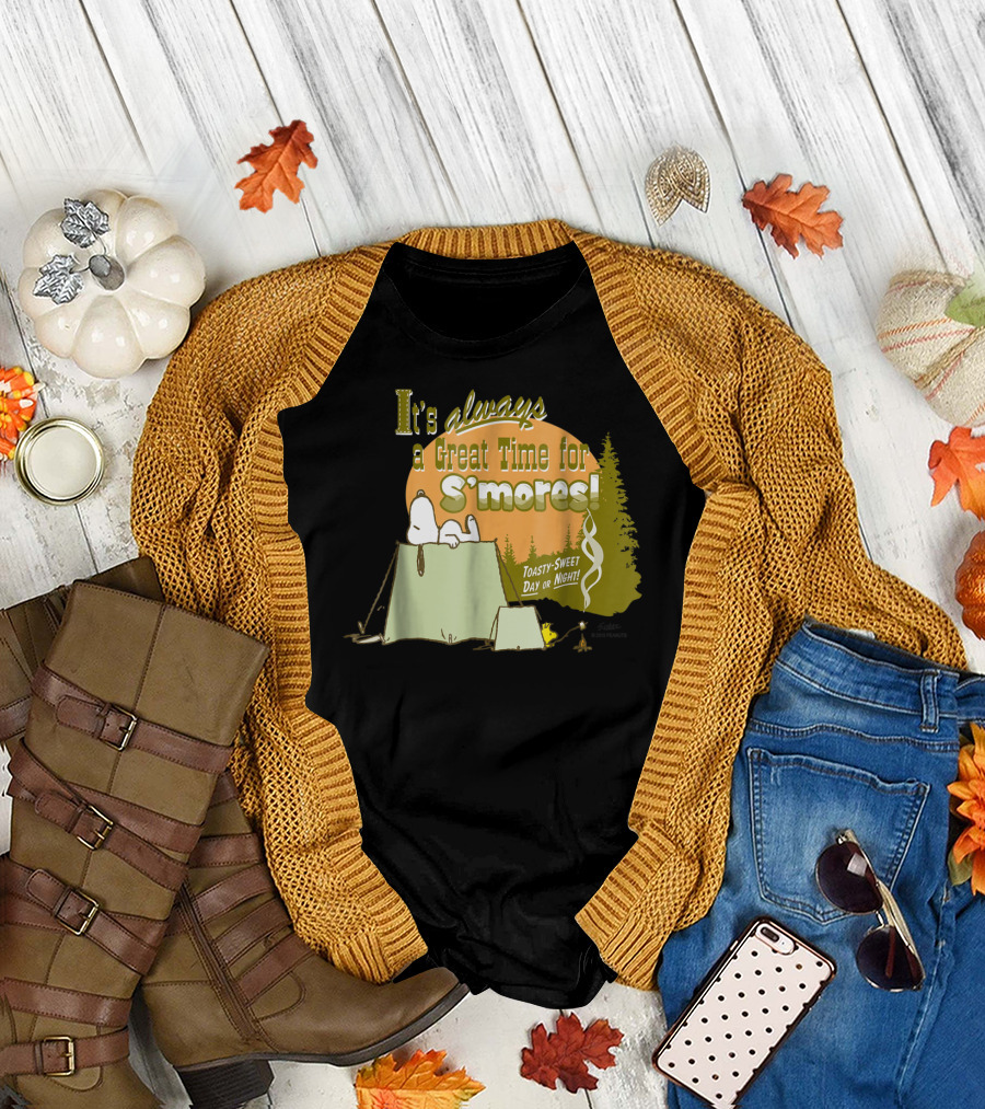 It's Always a Great Time for S'mores Toasty Sweet Day or Night Snoopy Peanuts T-Shirt