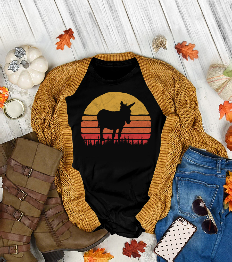 Retro Donkey Vintage Funny Burro Mule Sunset T-Shirt