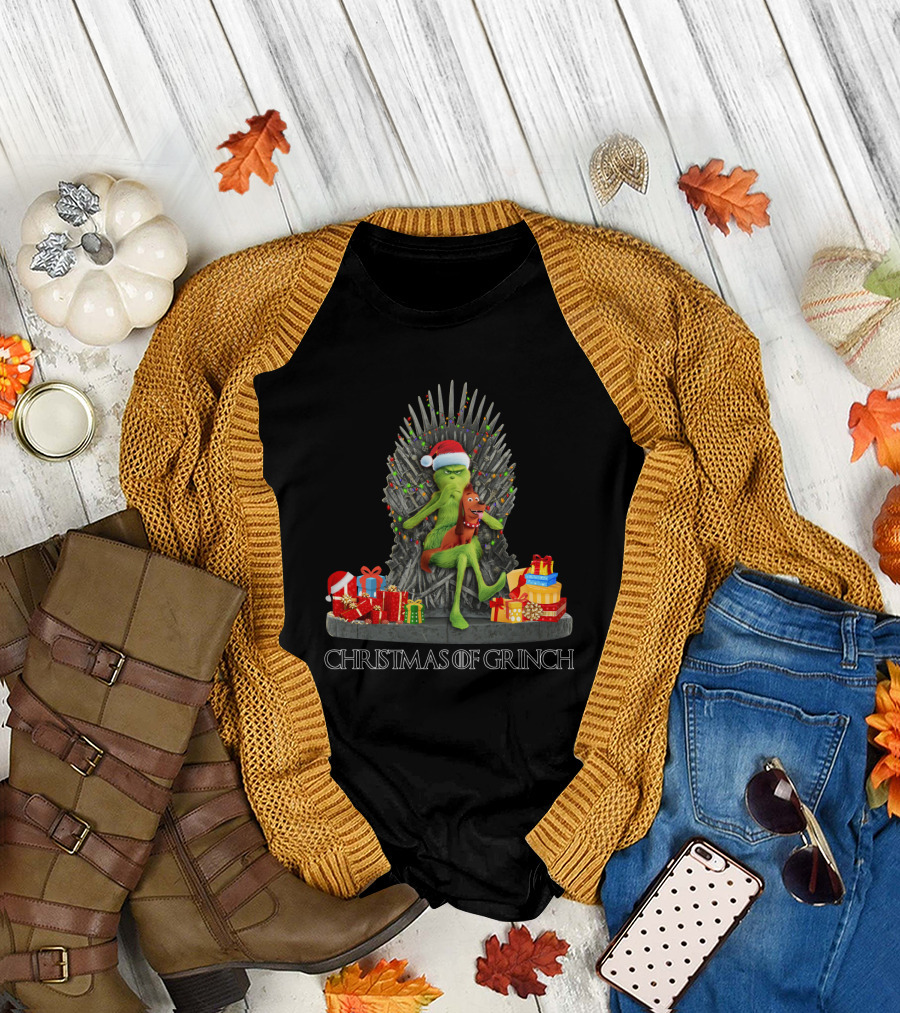 Christmas Of Grinch Iron Throne Santa Hat Gifts T-Shirt