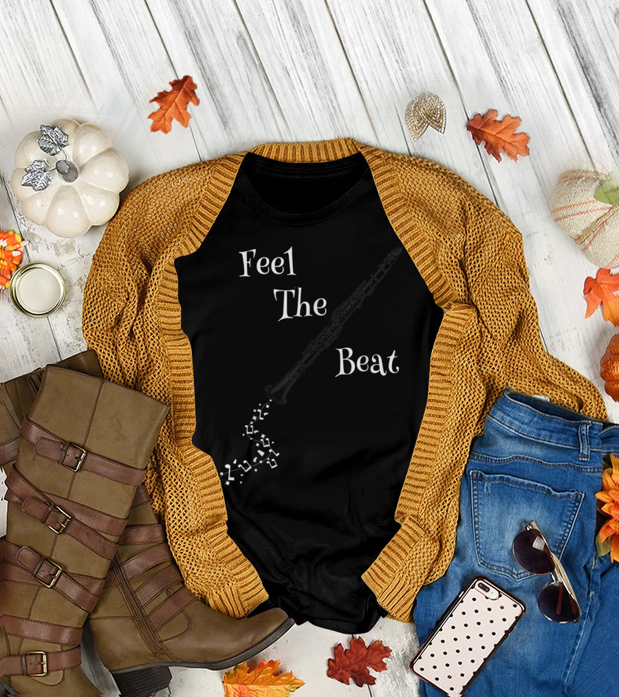 Feel The Beat Clarinet Music Notes Band Wind T-Shirt