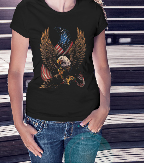 Patriotic American Bald Eagle With United States Flag Wings T-Shirt