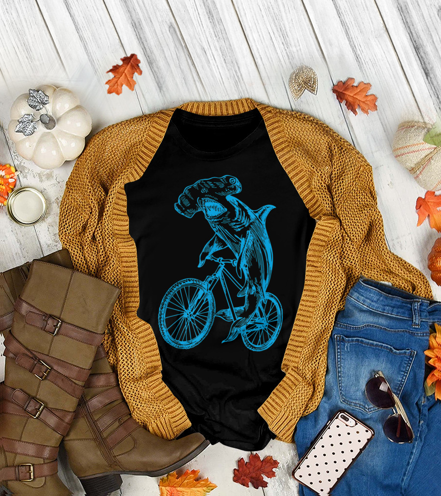 Seembo Hammerhead Shark on Bicycle Cycling Biker T-Shirt