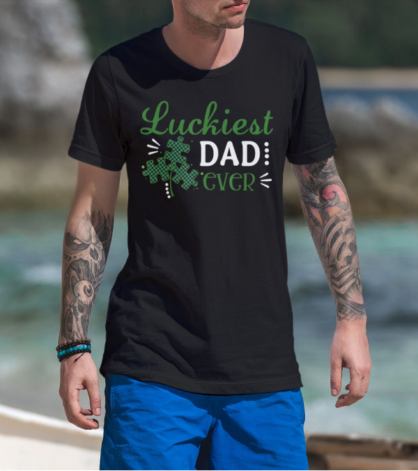 Luckiest Dad Ever Green Plaid Puzzle Pieces Autism T-Shirt