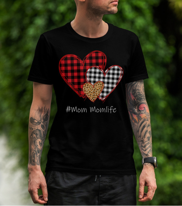 Plaid Leopard Heart #Mom Momlife T-Shirt