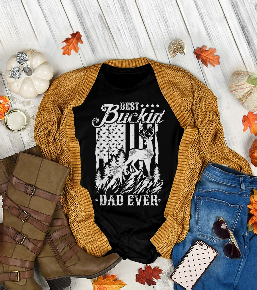 Best Buckin Dad Ever Deer Hunting American Flag Deer Forest T-Shirt