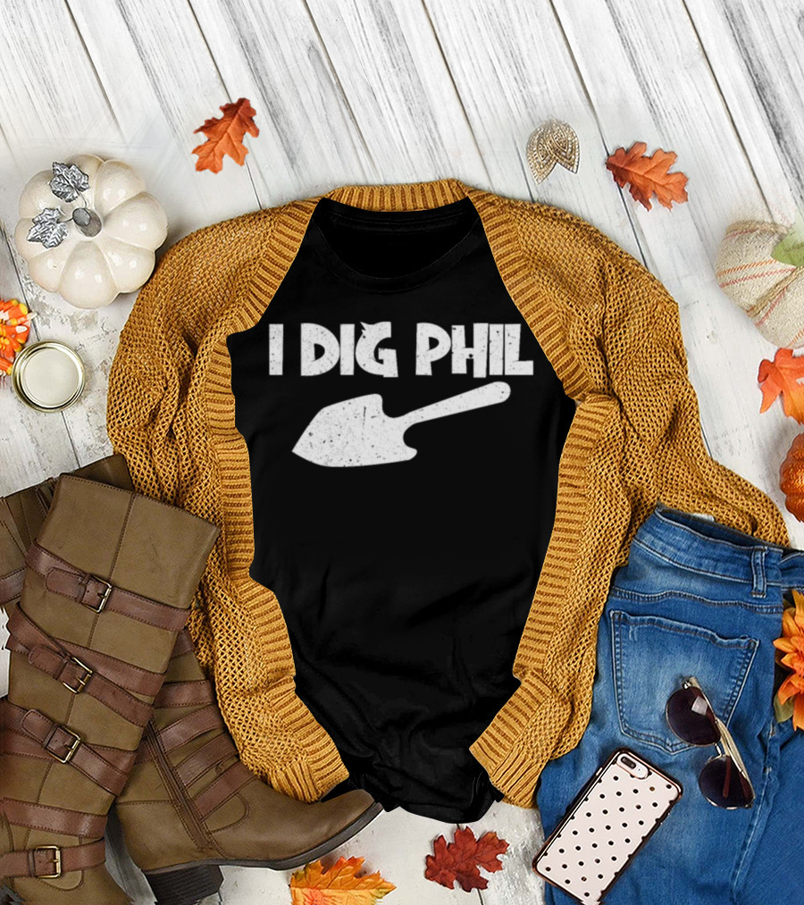 I Dig Phil Archaeology Enthusiast with Shovel Image T-Shirt
